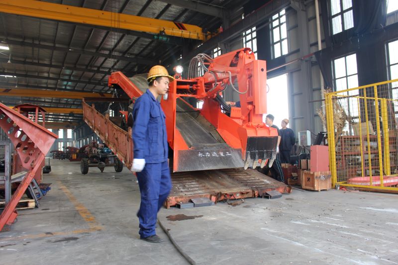 挖掘式扒渣機(jī)品牌選擇指南，高效與耐用的平衡